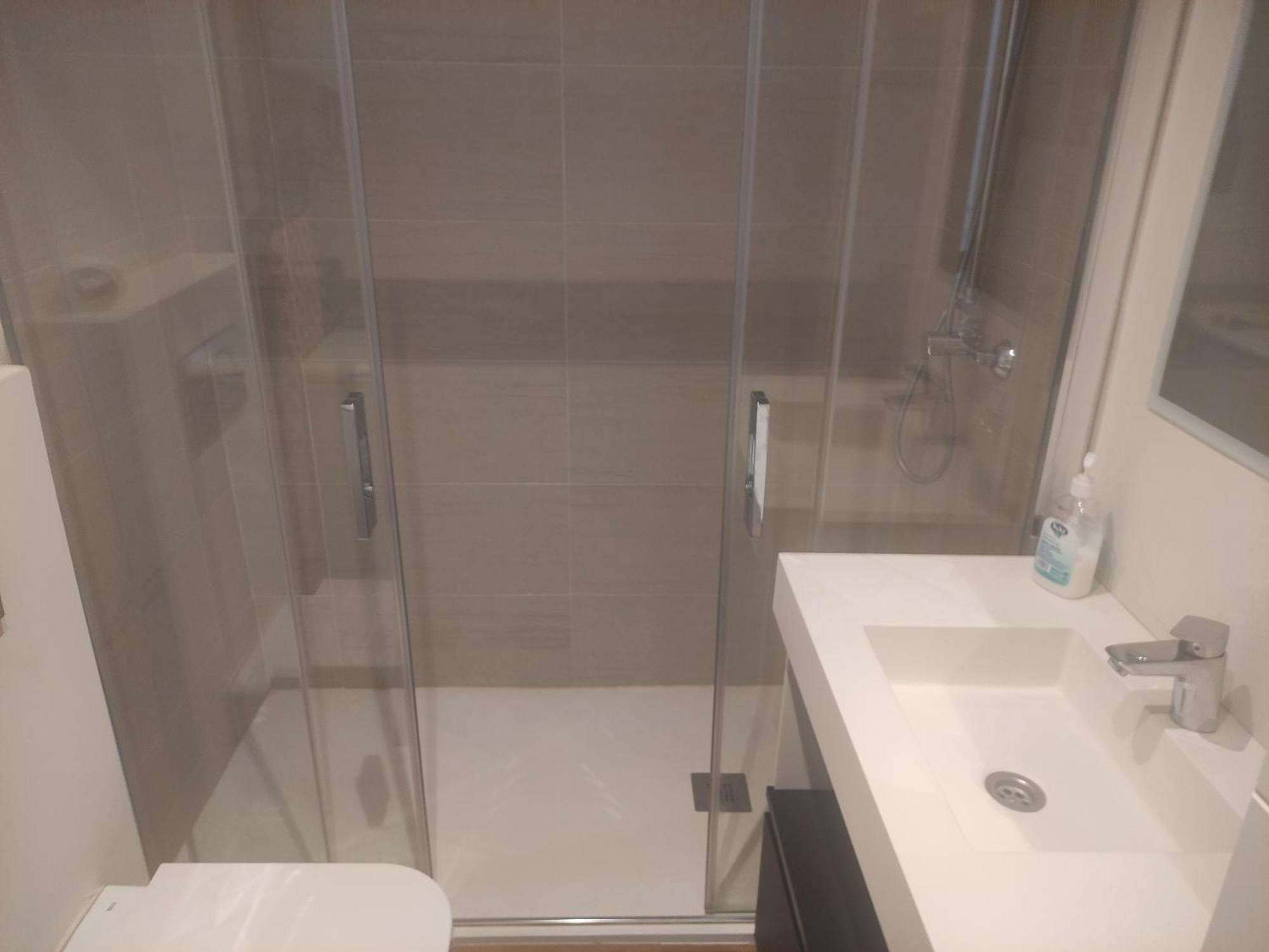 In First Line Apto 5-3 Apartamento